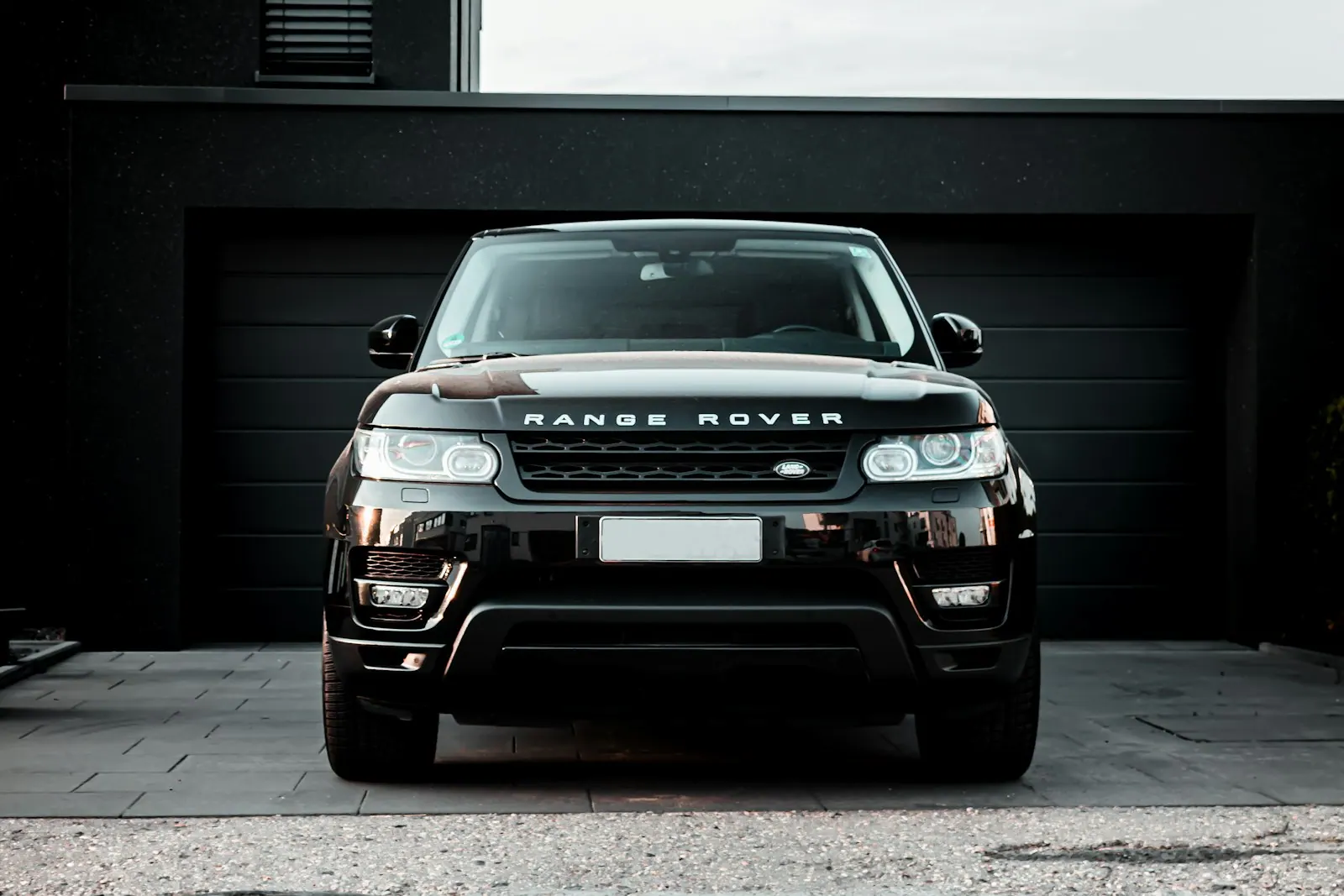 Large SUV for group travel